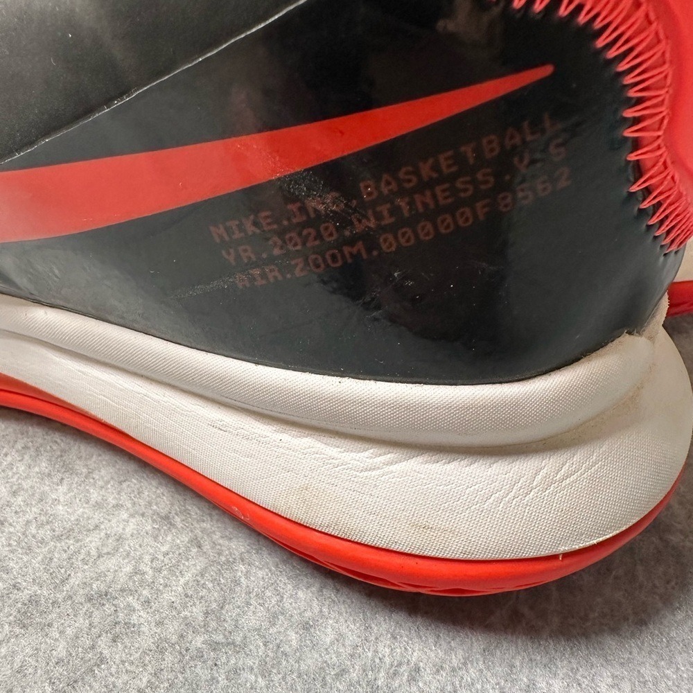 Nike LeBron Witness 5 Mens Basketball Shoes Black Bright Crimson Size 10.5 - Picture 5 of 6